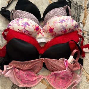 Victoria's Secret 7 bra bundle